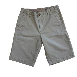 Vineyard Vines Boys Khaki Shorts size 16